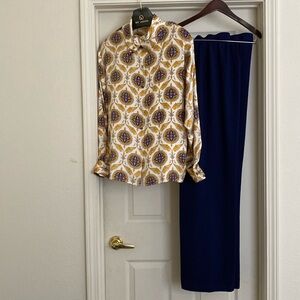 *NWT* ST JOHN COLLECTION Blue Knit Pants & Elegant 100% Silk Top Size 14